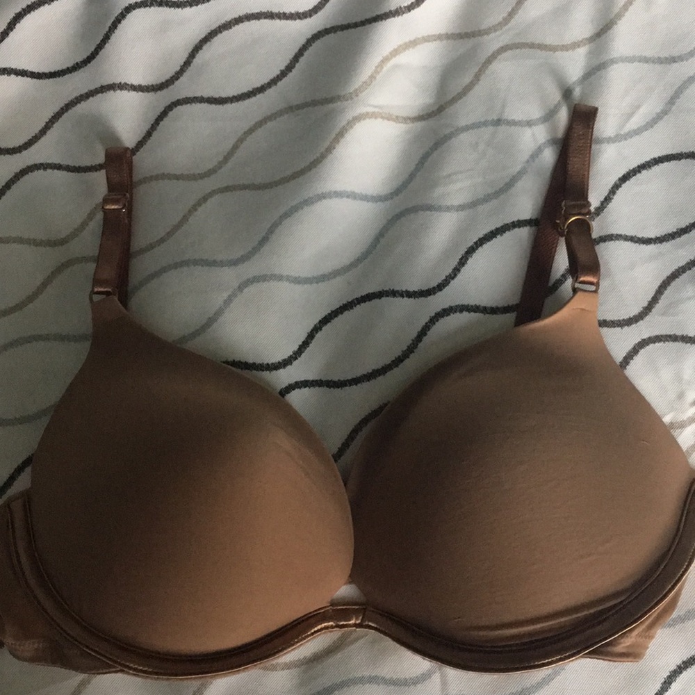 Victoria’s Secret padded bra